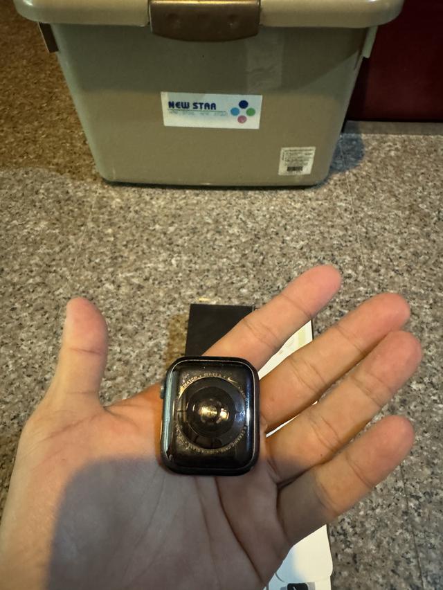 ขายๆๆๆถูกๆๆๆApple Watchซีรี่5สีดำ44MM Nike ตัวหายาก GPS Celluer สูนTrueการใช้งานดีเยี่ยม100%ทุกๆฟังชั่นเครื่องรีสโตได้หมดไม่ติดแอคเค้าใดๆคับ  สภาพ: 9 รูปที่ 2