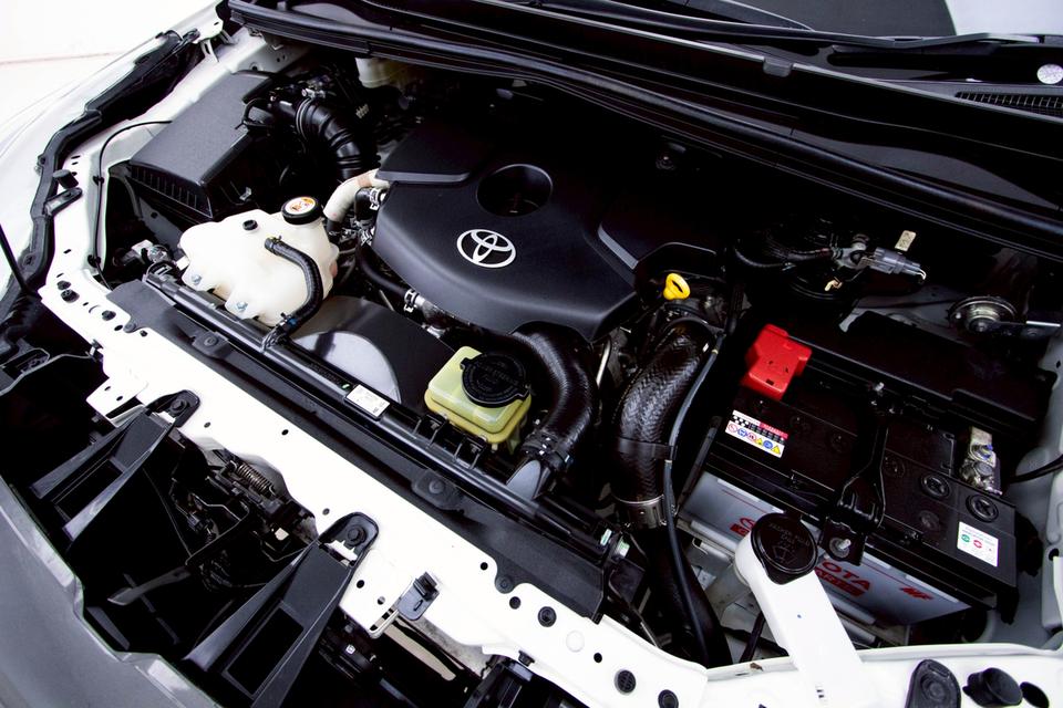 TOYOTA INNOVA 2.8 CRYSTA 2021  15