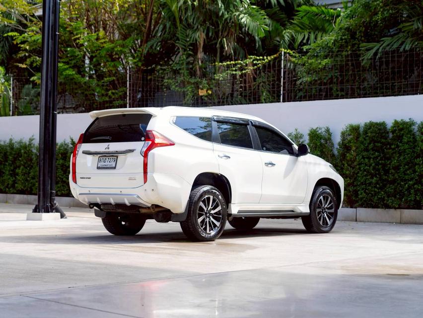 Mitsubishi  Pajero Sport 2.4 GT 4WD  ปีจด 2019 6