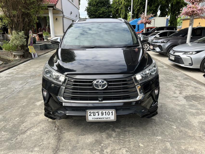 Toyota INNOVA 2.8 Crysta Premium 