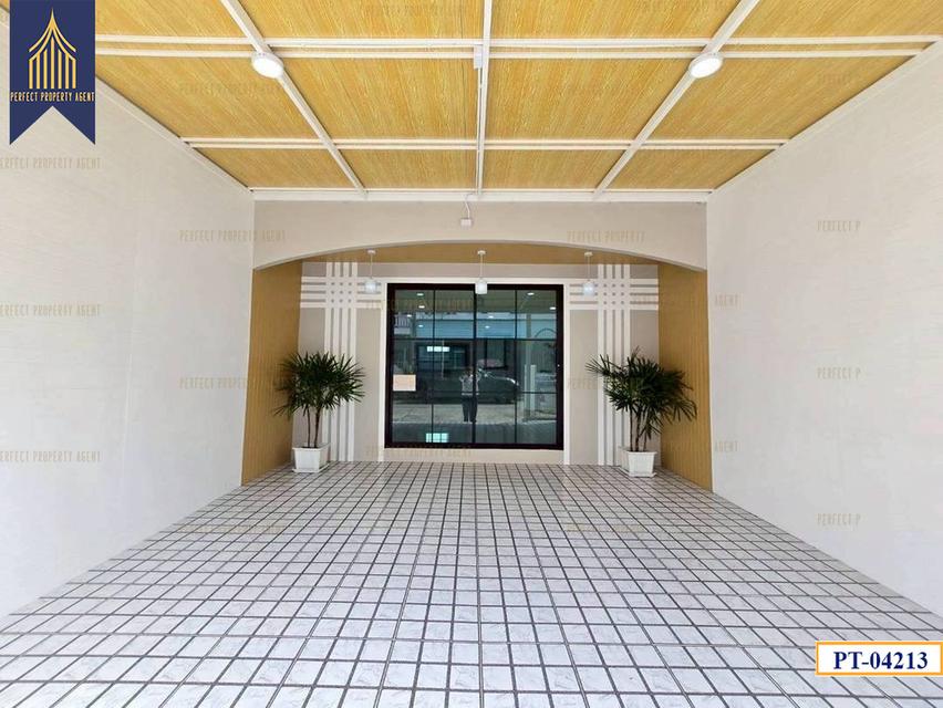 ทาวน์เฮ้าส์รสสุคนธ์ บางใหญ่ พร้อมอยู่ 2