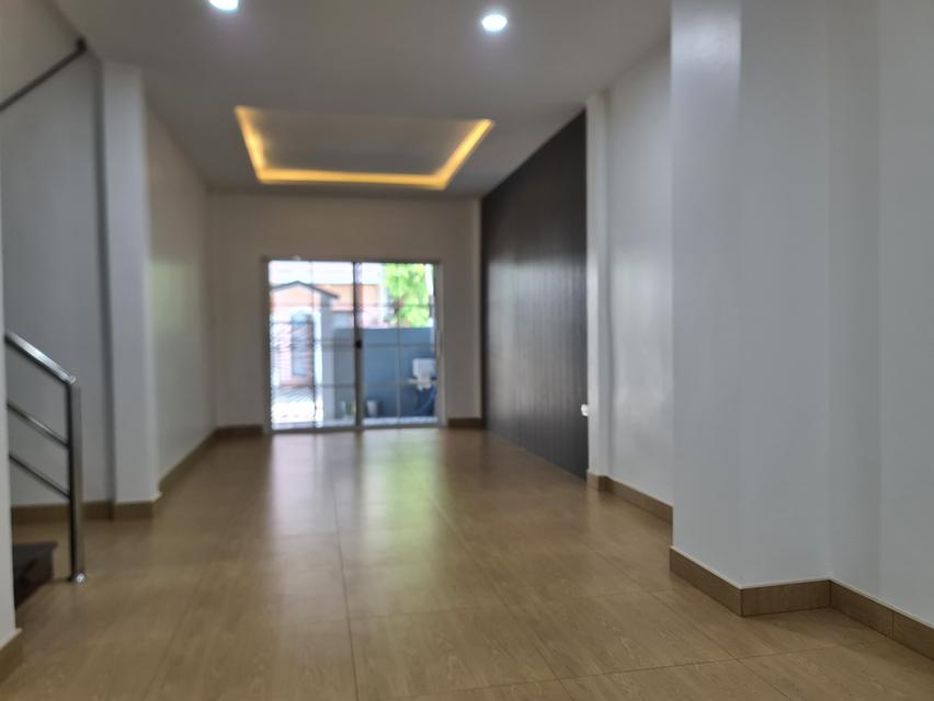 ขายทาวน์เฮ้าส์มือสอง 5