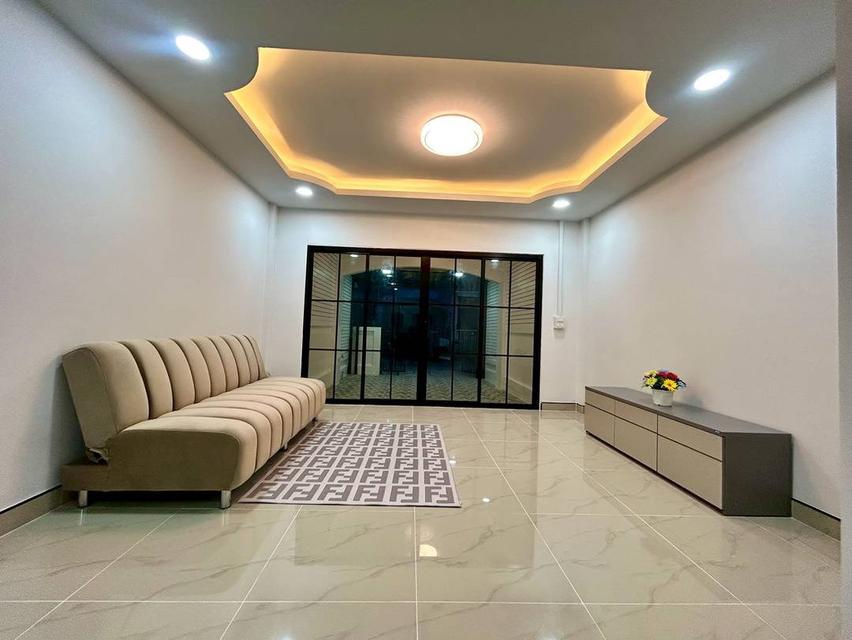 หมู่บ้านนันทิชา3/8. 8