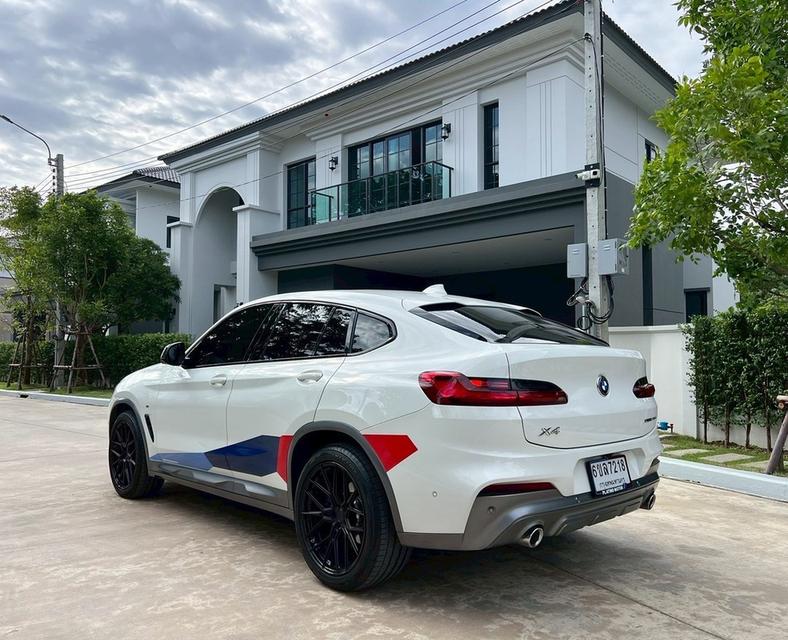 รหัสรถ AP7218 BMW X4 xDrive20d M Sport X (G02) 2021