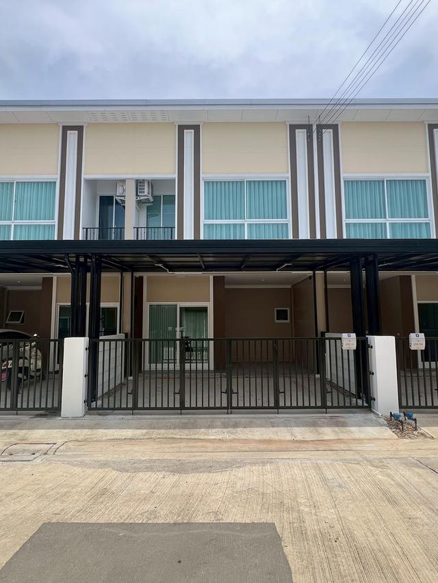 ให้เช่าทาว์นโฮมตกแต่งพร้อมอยู่ หมู่บ้านเอซเซน ปิ่นเกล้า-พุทธมณฑล สาย5 (EZZEN ศาลายา) 1