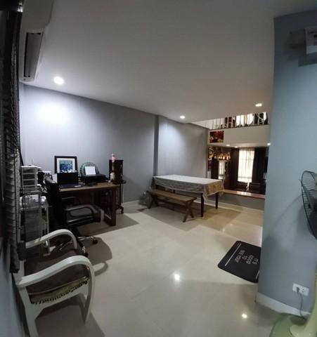 ขายทาวน์โฮม 3 ชั้น โครงการ พลัส ซิตี้พาร์ค เอกมัย–รามอินทรา 3 ห้องนอน | ห้องน้ำในตัวทุกห้อง | พื้นที่ใช้สอยประมาณ 180 ตร.ม. 6