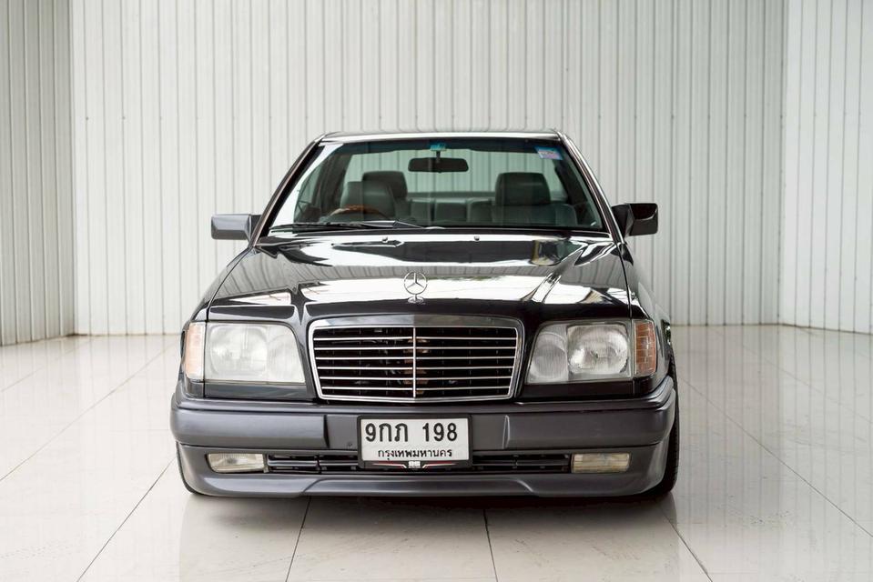 Mercedes-Benz CE280 W124 1993 (Classic Coupé)