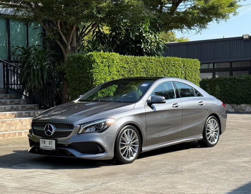 2019 BENZ CLA250 AMG FACELIFT รถมือเดียวออกป้ายแดง รถวิ่งน้อย รถไม่เคยมีอุบัติเหตุครับ 4