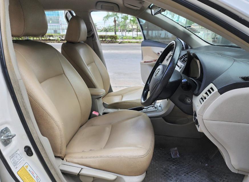 Toyota Corolla Altis 1.6 E CNG auto ปี 2011 6