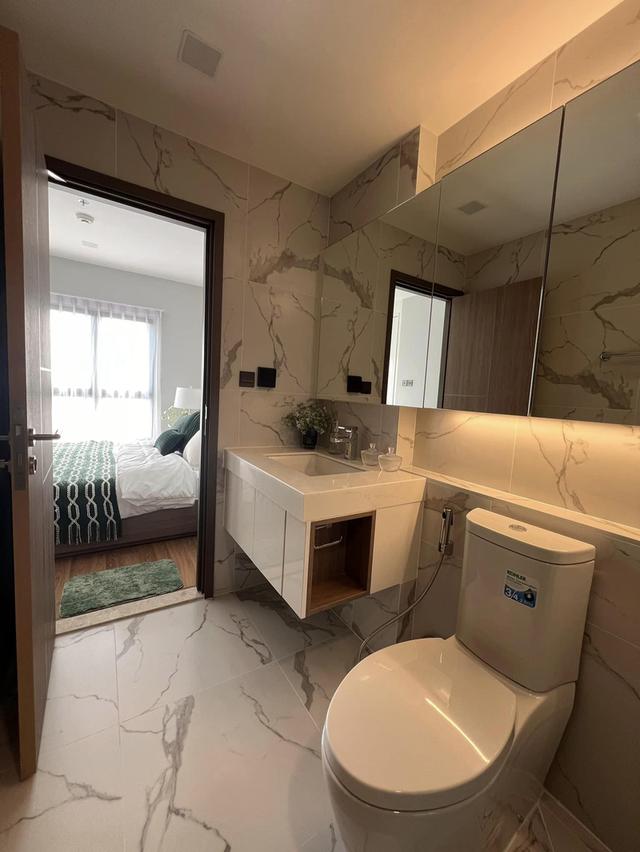 🏙️ คอนโดมิเนียมย่านเศรษฐกิจ พร้อมคลับเฮ้าส์ สระว่ายน้ำ และระบบรักษาความปลอดภัย 24 ชม. 6