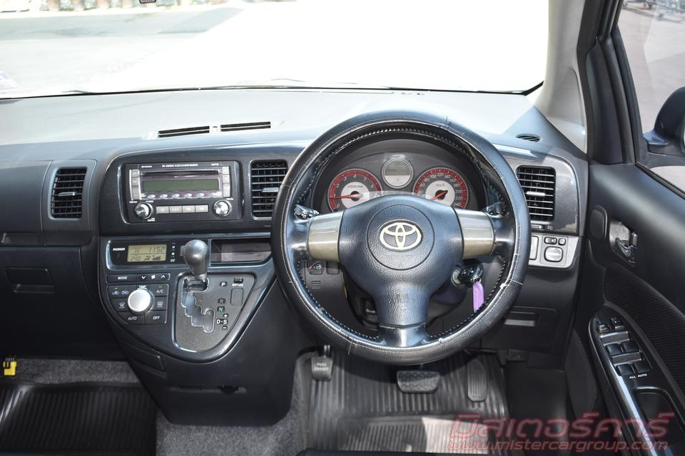 2009 TOYOTA WISH 2.0 S 4