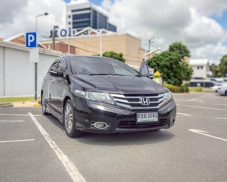 รหัสรถ QT3082 Honda City 1.5 SV เกียร์ Auto สีดำ ปี 2012 (Top)