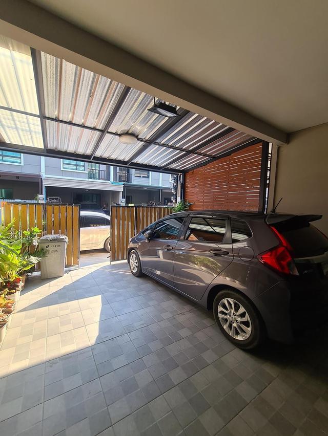 ทาวน์โฮมสองชั้นหมู่บ้านพาทิโอบางนาวงแหวน 6