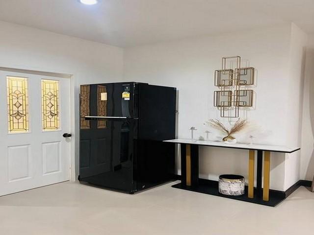 ให้เช่า บ้านเดี่ยว 2 ชั้น ย่านร่มเกล้า หมู่บ้าน นลินวิลล์ 5 ถนนเคหะร่มเกล้า เหมาะอยู่อาศัย 7