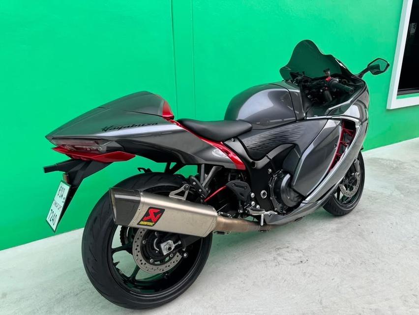 Suzuki Hayabusa สีเทาแดง ปี 2023 5