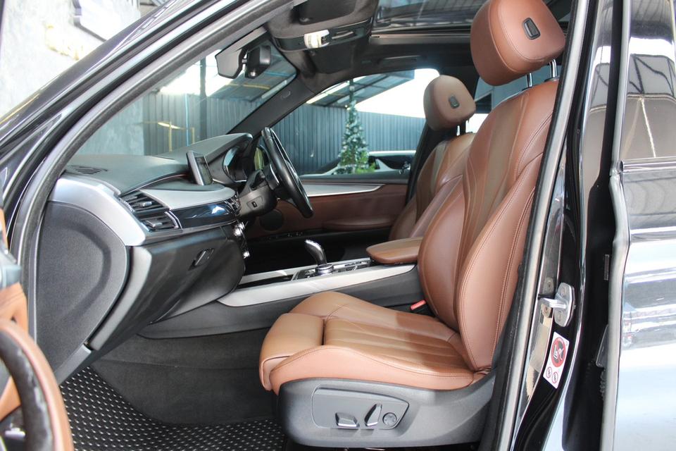 รหัสรถ JRS4769 BMW X5 XDrive 30D M Sport | ปี 2016 8