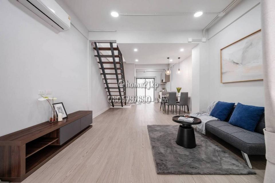 วังทองวิลเลจ 1 เสรีไทย บ้านสวย รีโนเวทใหม่ทั้งหลัง ทำเลเสรีไทย 3