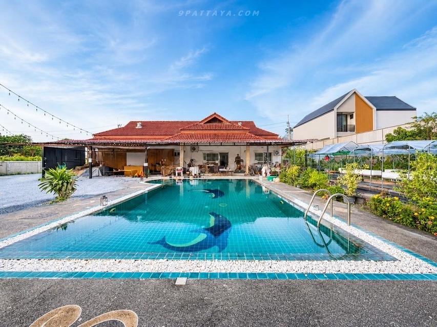 For Sale — Detached House with Private Pool near Pattaya Crocodile Farm• Single-storey detached house• Land size: 400 sq.wah / 1 rai• 3 bedrooms 4