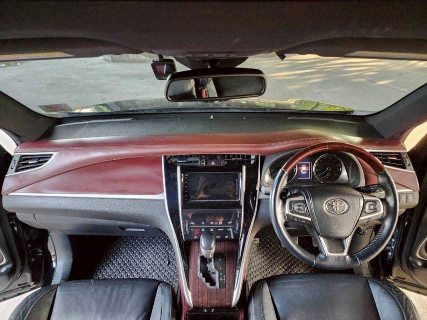 Toyota Harrier 2.5 Hybrid AT ปี 2014 10