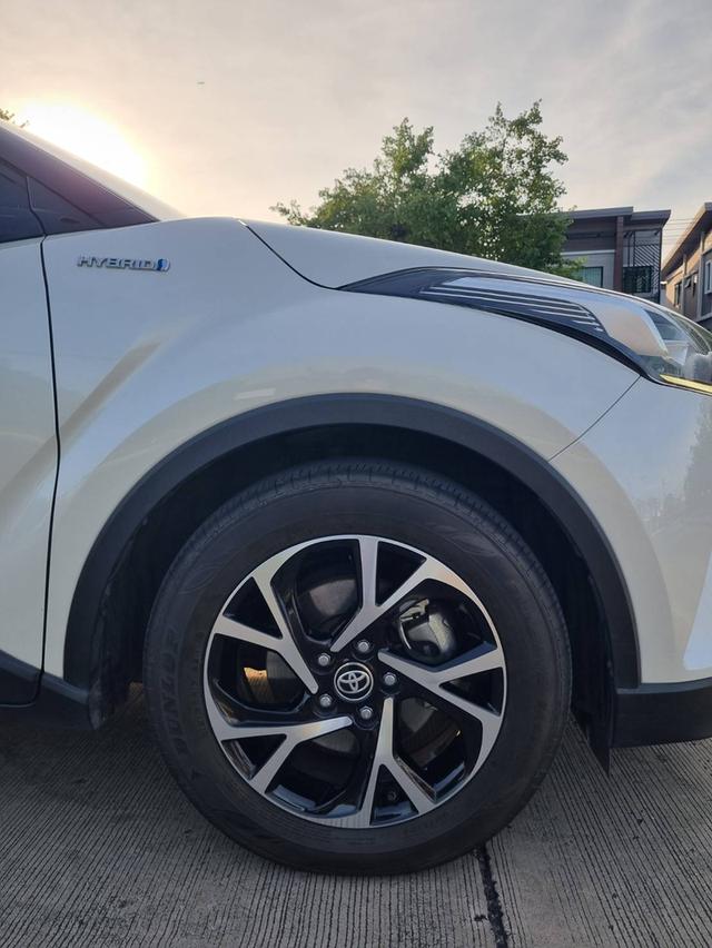 Toyota chr 1.8hybrid hi ปี2019 6