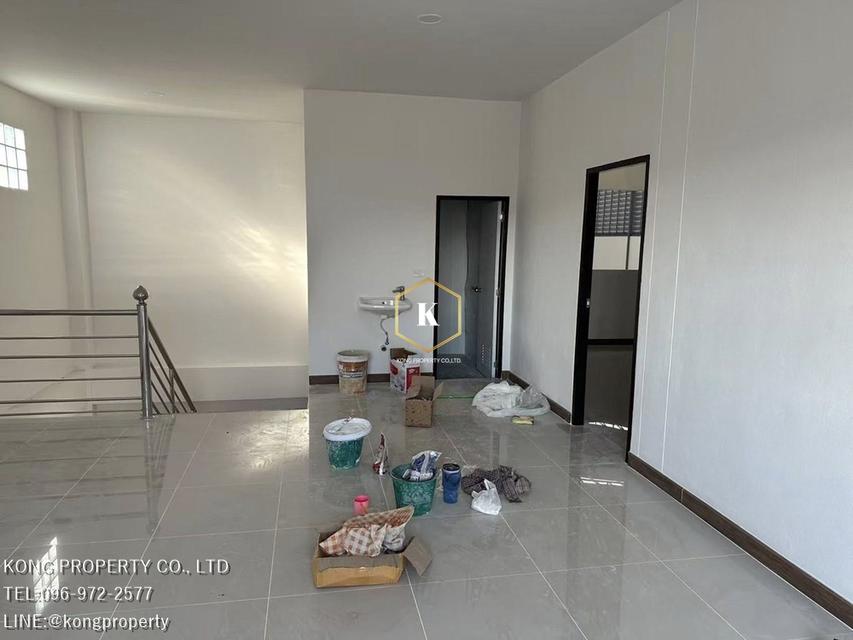 ให้เช่าโกดัง สร้างใหม่ สวนหลวง กระทุ่มเเบน สมุทรสาคร พื้นที่ 2,000ตรม 8