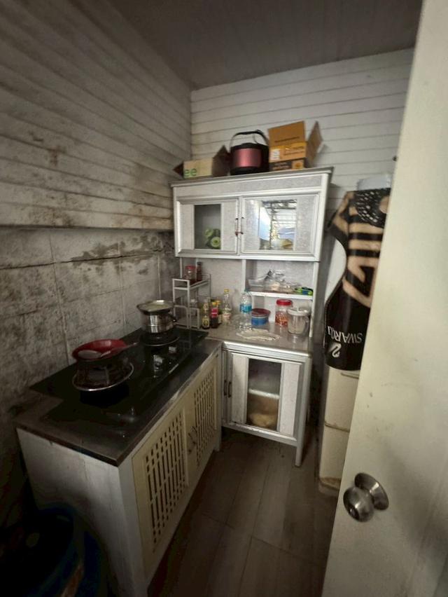 ขายทาวน์โฮม 2 ชั้น,เนื้อที่ 38.2 ตรว. หมู่บ้านนิรันดร์วิลล์ 8 ถนนเฉลิมพระเกียรติ ร.9 ซอย 28 แยก 4 แขวงหนองบอน เขตประเวศ จังหวัดกรุงเท 9