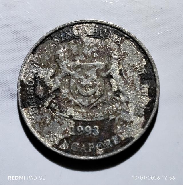 เหรียญต่างไปครับมีมาก รูปที่ 2