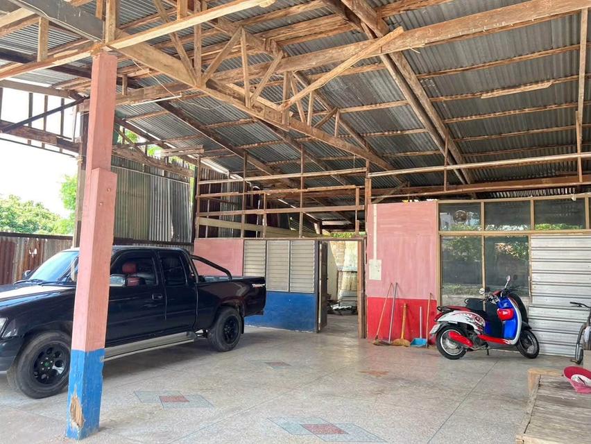 ที่ดิน โกดัง รื้อ 95% มีปูนลานกว้างพื้นที่พร้อมใช้งาน 10