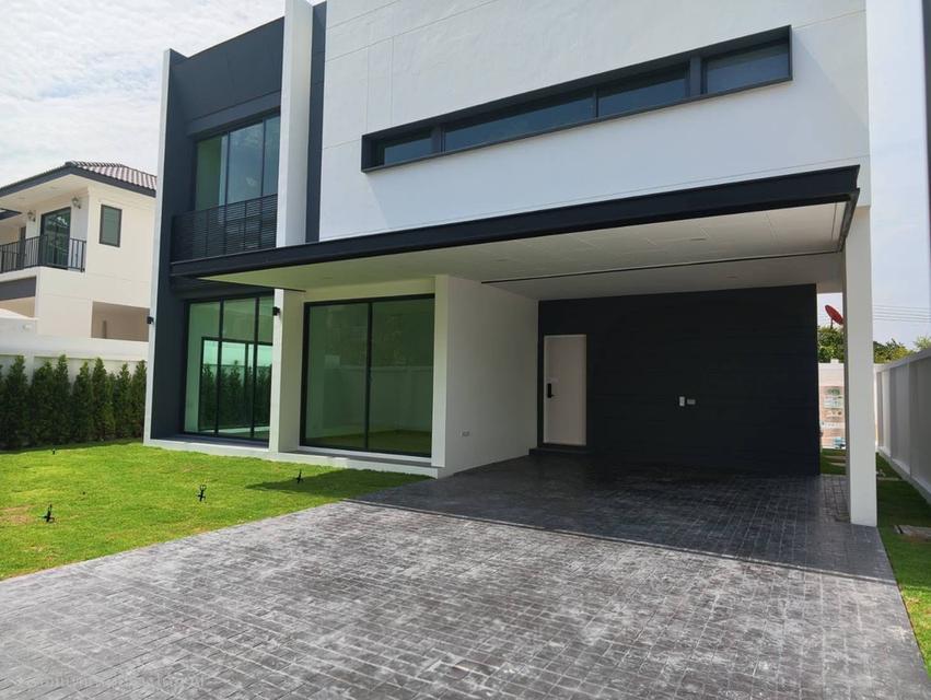 บ้านเดี่ยว Modern Minimal หลังใหญ่ พร้อมอยู่ ปัญจทรัพย์พาร์ค | บรมราชชนนี – พุทธมณฑลสาย 3 1