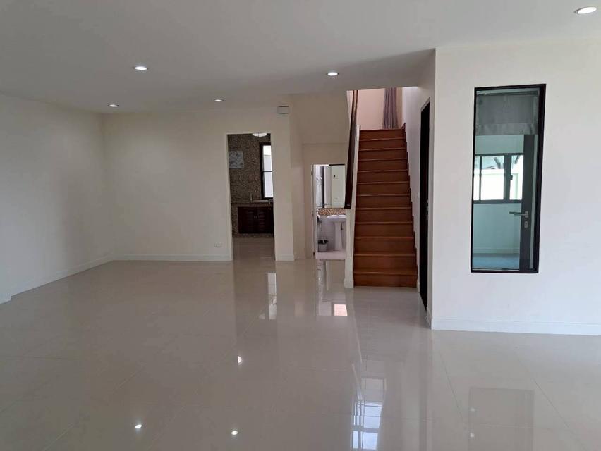 ขาย/ให้เช่า บ้านเดี่ยวหลังมุม รีโนเวทใหม่ รูปที่ 15