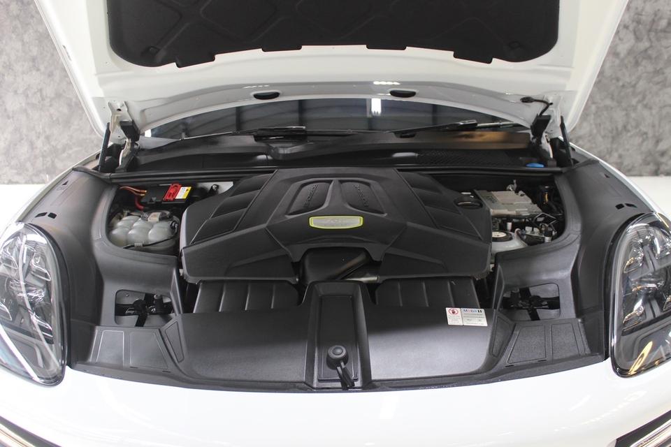 รหัสรถ JRS5512 เข้าใหม่กับ Porsche Cayenne S Hybrid 2019 8