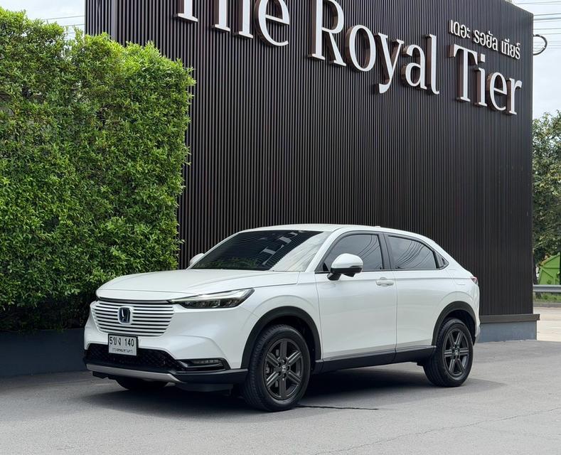 (แจ้งรหัสรถ AP140) Honda HRV eHEV EL ปี2023 สีขาว