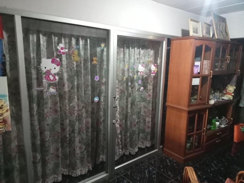 อาคารพาณิชย์ 2 คูหา หน้ากว้าง 8 เมตร ลึก 32 เมตร ใจกลางเมือง จ.แพร่ 6