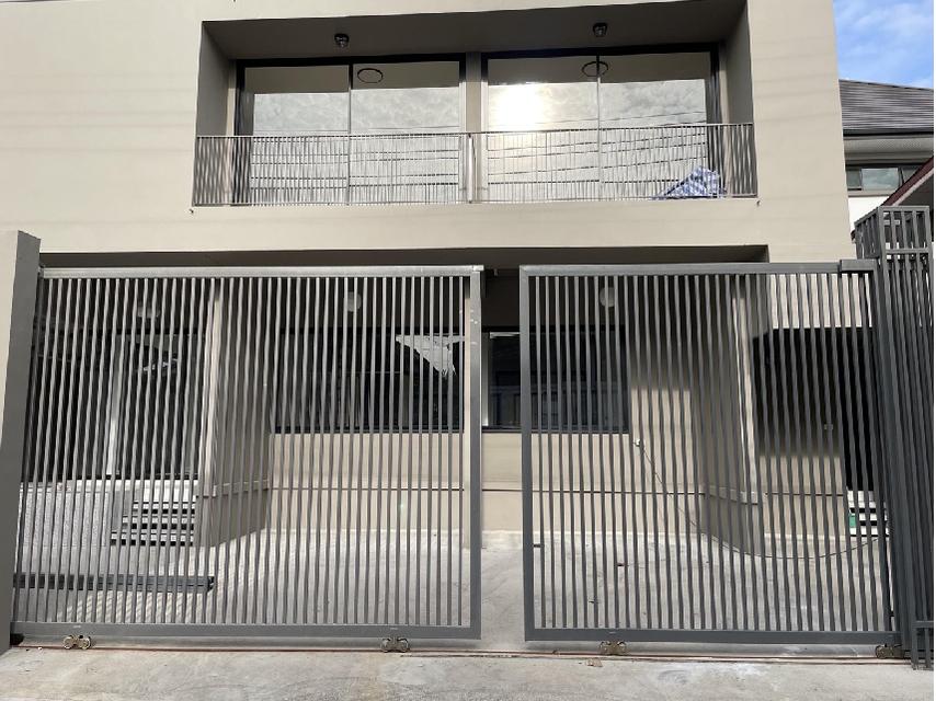 ให้เช่าโฮมออฟฟิศ / บ้านเดี่ยว 2 ชั้น / ทำเล สุทธิสาร ห้วยขวาง / ซอยวัฒนานิเวศน์ / ใกล้ MRTสุทธิสาร / บ้านสวยมาก 4