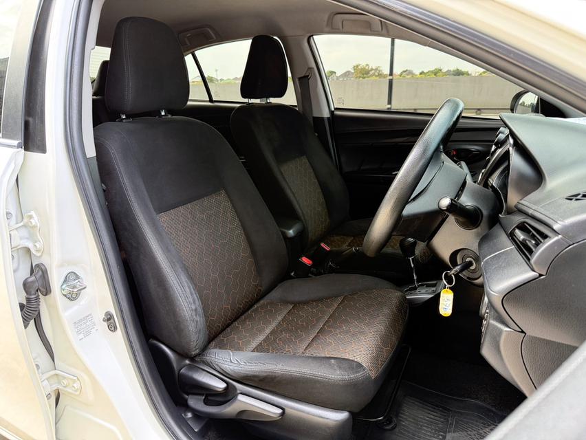 TOYOTA VIOS 1.5 J ปี2017รถสวยสภาพดี ช่วงล่างแน่น พร้อมใช้งา 13