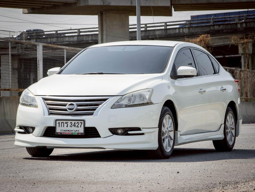 NISSAN SYLPHY 1.6 V ปี 2013