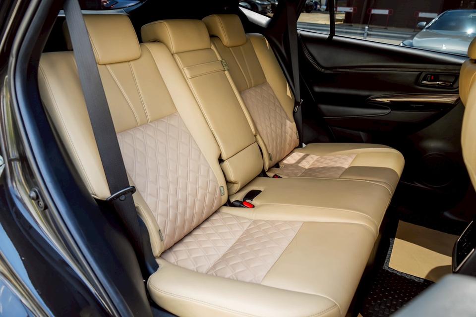 TOYOTA HARRIER 2.0 Elegance AT 2014ไมล์ 139,xxx km. !!! ราคา 599,000 บาท รูปที่ 13