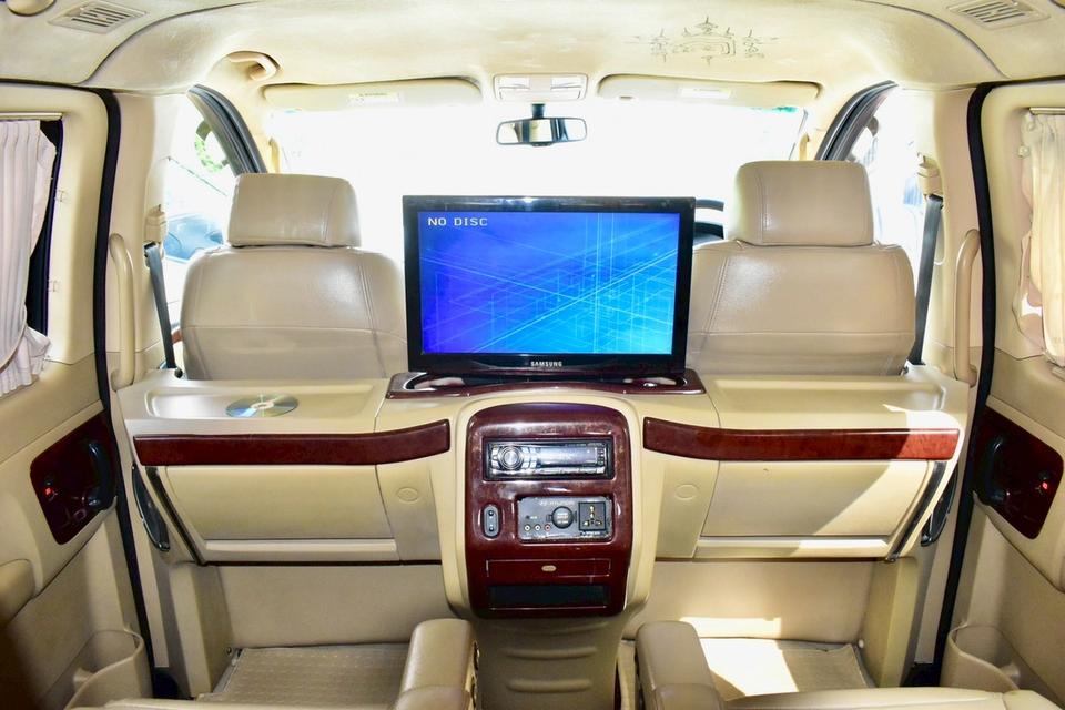Hyundai Grand Starex 2.5Vip ปี12 9