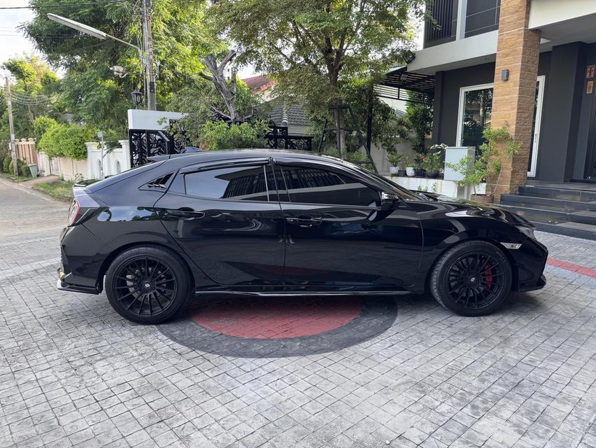 HONDA CIVIC FK 1.5 TURBO 2019 มือเดียวป้ายเเดงสีเดิมทั้งคัน 8