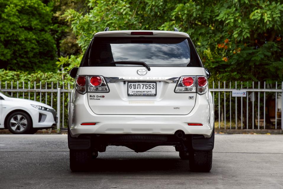 รหัสรถ CBL7553 TOYOTA FORTUNER 3.0 V AT 2012