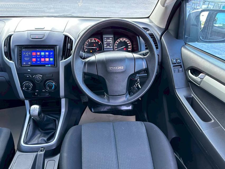  ISUZU D-MAX 2.5 Z Ddi HI-LANDER SPACECAB เกียร์ M/T สีดำ ปี 2015 9