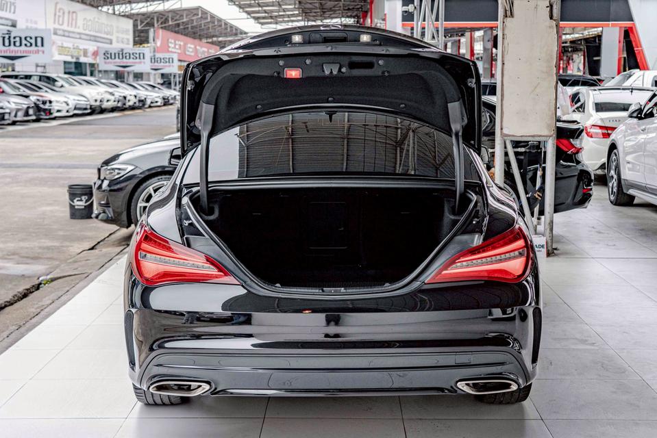 รหัสรถ NP655 BENZ CLA250 AMG Night Edition ปีรถ : 2019 9