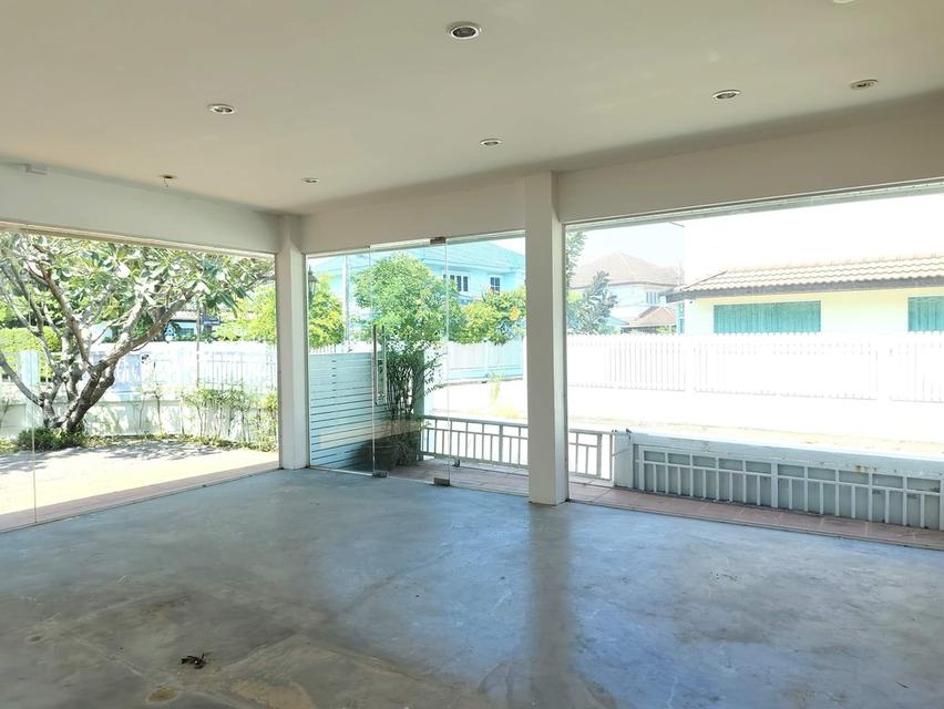 ขายด่วน บ้านเดี่ยวไซส์ใหญ่ 103 ตรว.มบ.โรยัลปาร์ควิลล์ สุวินทวงศ์ 44 พร้อมอยู่ ติดถนนใหญ่ 20