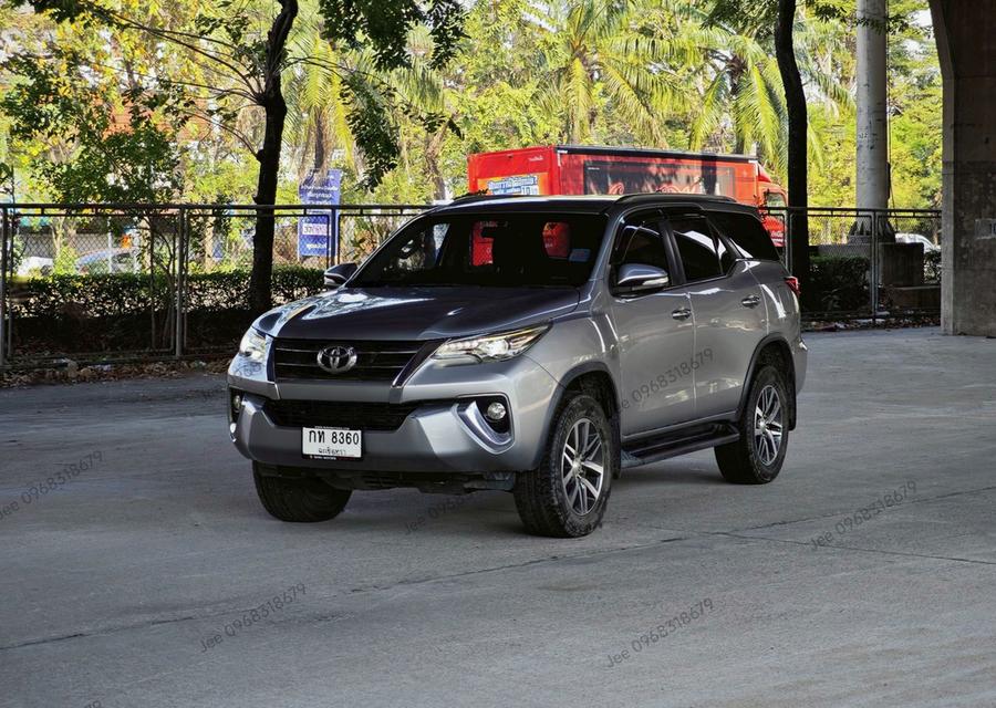 Toyota Fortuner 2.4V ปี 2016 รูปที่ 2