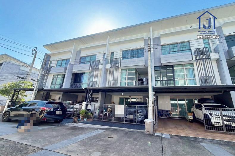 ขายทาวน์โฮม 3 ชั้น หมู่บ้านเพล็กซ์ วัชรพล ซอยร่วมมิตรพัฒนา ใกล้ทางด่วนฉลองรัชเอกมัย-รามอินทรา 3