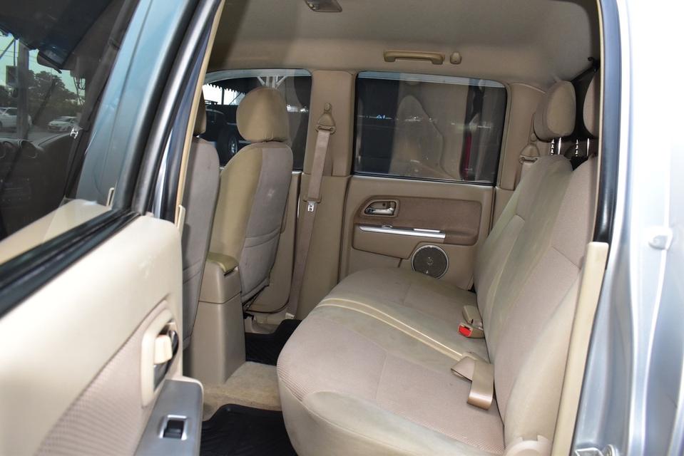 รหัสรถ PB9713 ISUZU DMAX 2.5 TITANUM HILANDER สี่ประตู ดีเซล ปี2011  12