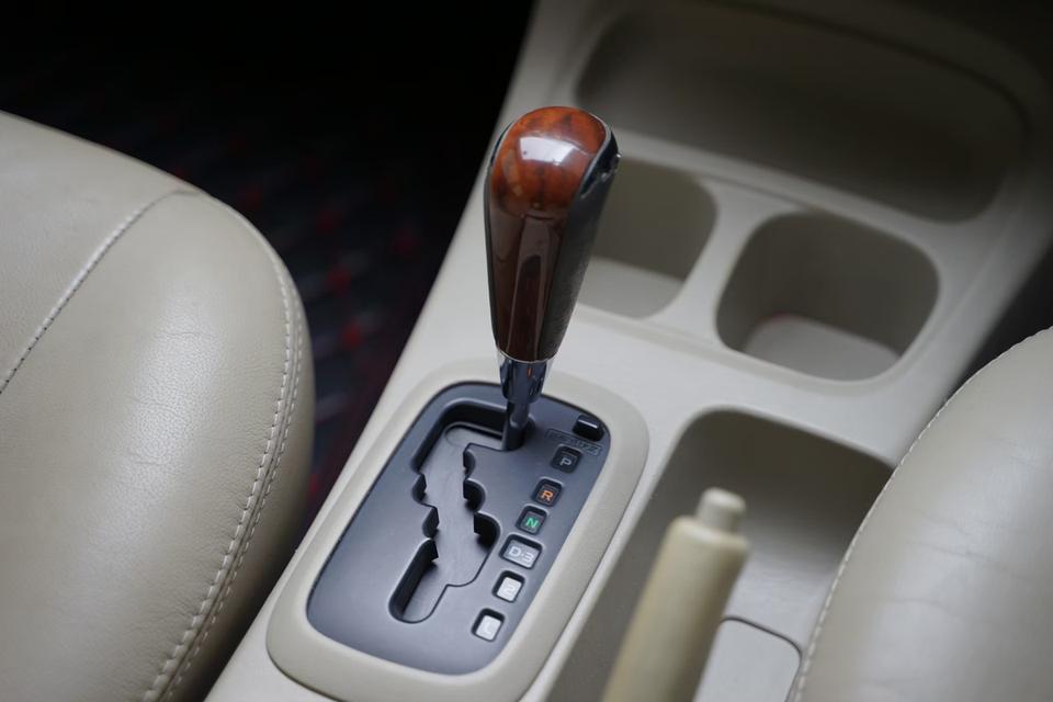2014 TOYOTA INNOVA 2.0V 11