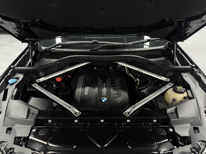 (แจ้งรหัสรถ WMT6) BMW X5 xDrive30d M Sport ปี 2022 รูปที่ 17