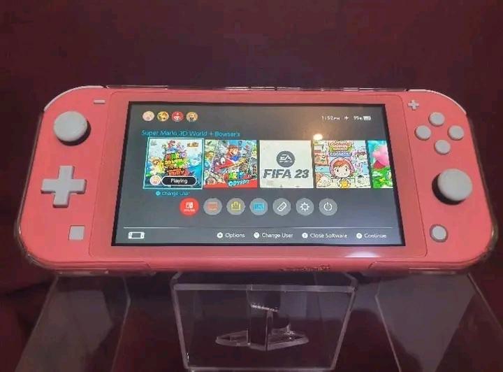 เครื่องเล่นเกม NintendoSwitch