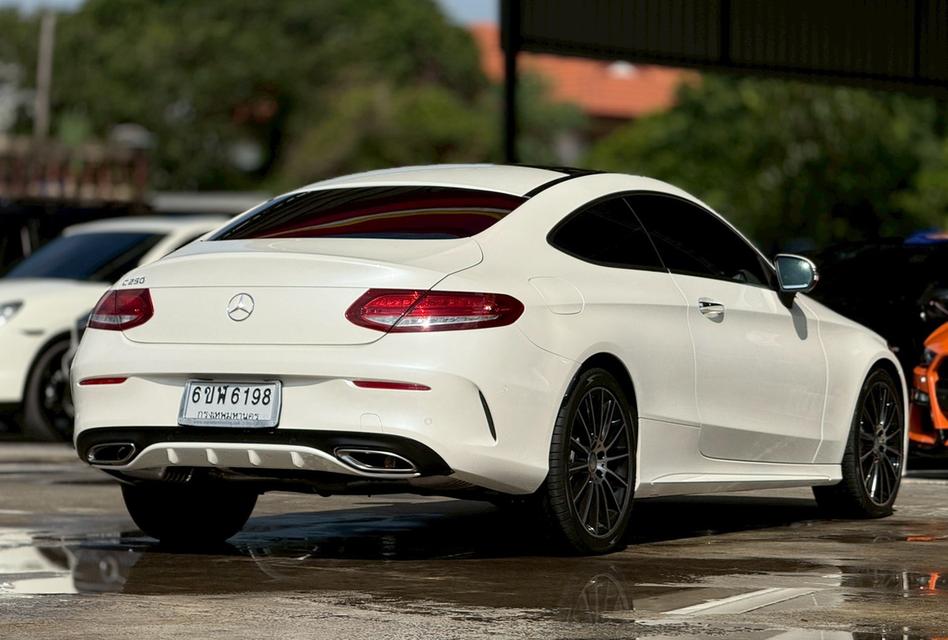 ปี 2016 BENZ C-CLASS, C250 COUPE AMGDYNAMIC โฉม W205 ปี14-23 สีขาว 5